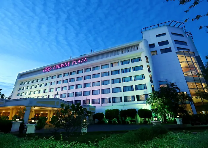 Crowne Plaza Chennai Adyar Park, An Ihg Hotel