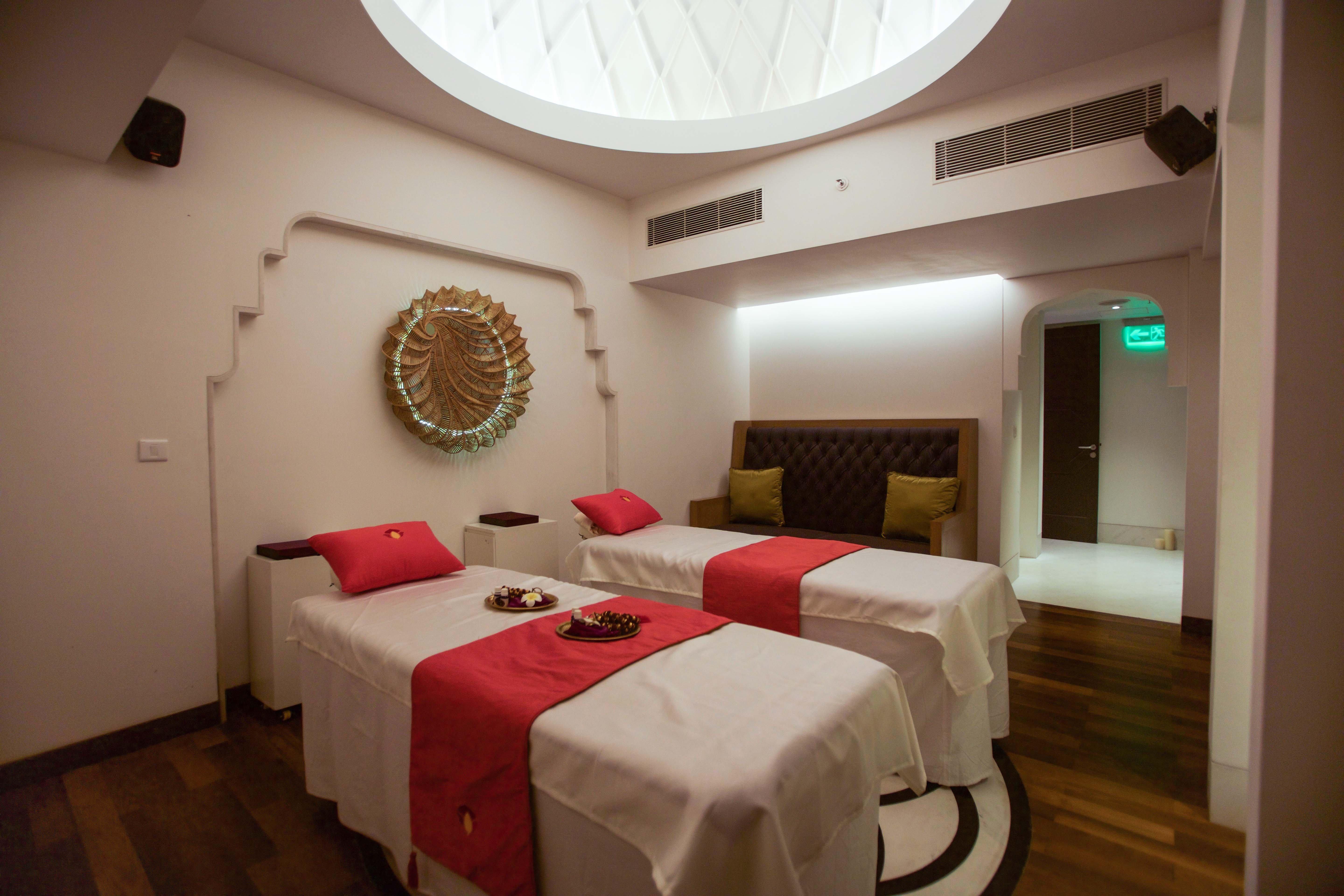 Crowne Plaza Adyar Park, An Ihg 5* Chennai