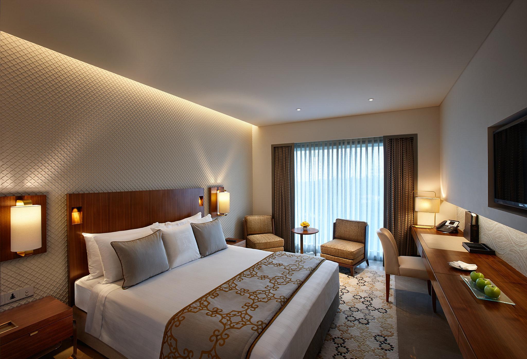 Hotel Crowne Plaza Adyar Park, An Ihg