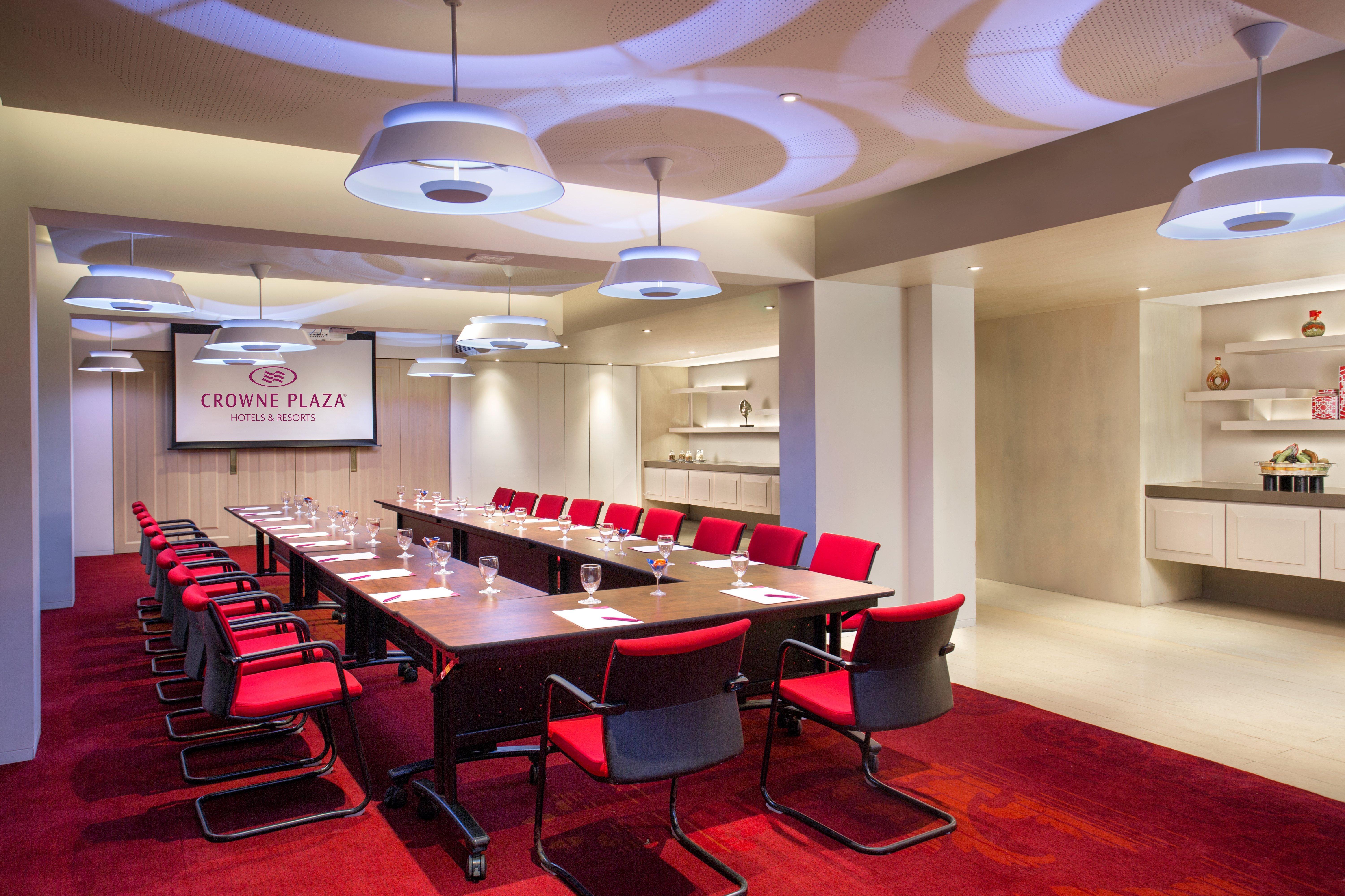 Crowne Plaza Adyar Park, An Ihg 5* Chennai
